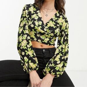 Industry Women's Green And Black Floral Long Sleeve Cropped Blouse Size Large